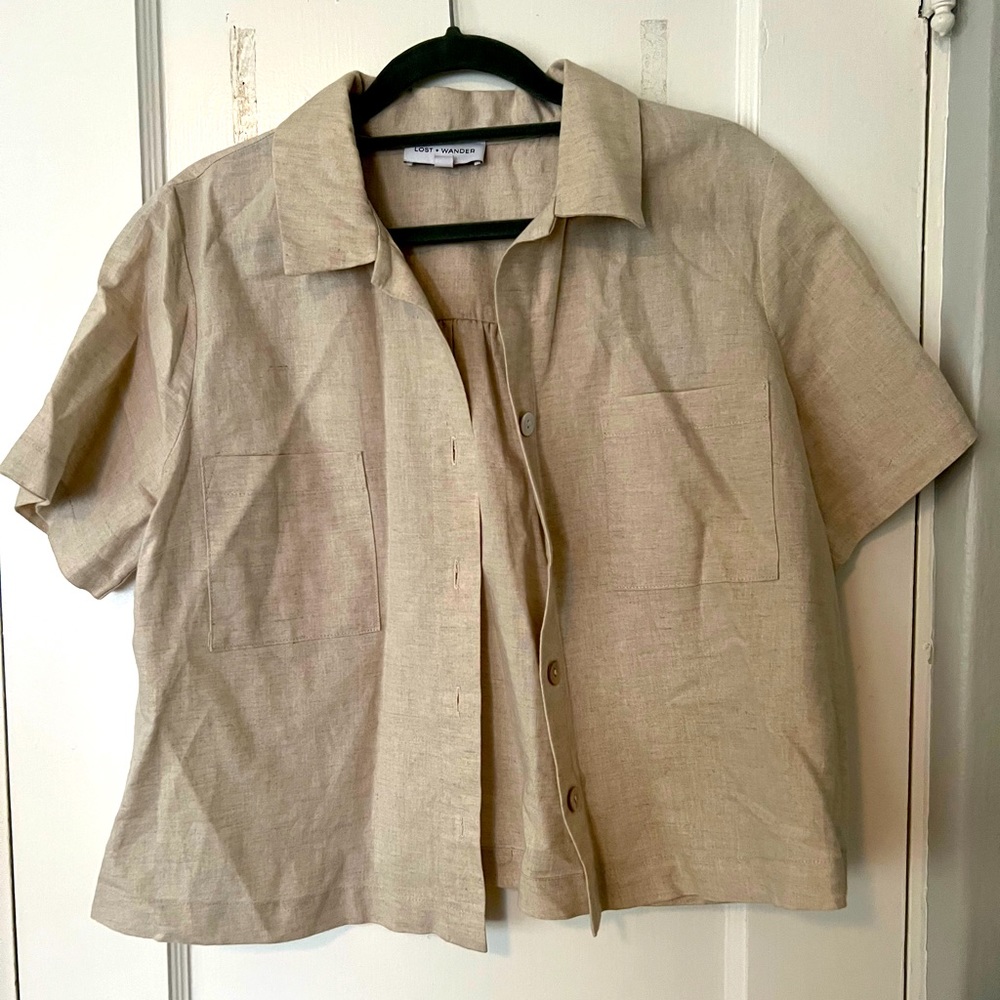 Lost and wander short sleeve linen button down
